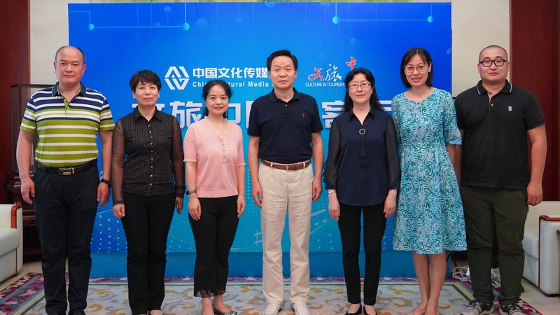 户外短视频拍摄，器材厂家定制是门好生意吗